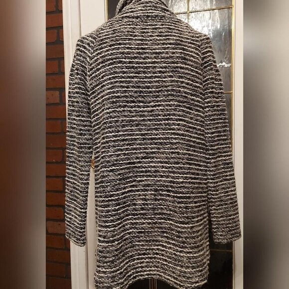 Minimalist Chic Joseph Ribkoff Striped Knit Sweater Warm Cowl Neck Size 4 - Picture 5 of 9
